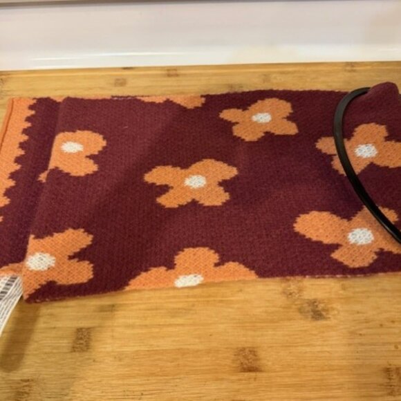 Retro Boho Colorblock Floral Knit Scarf - Picture 11 of 16